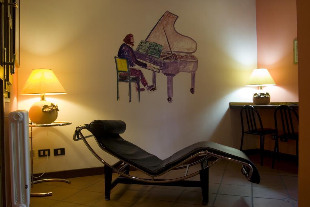 Aliajazz - B&B Hotel - カストロヴィッラリ エクステリア 写真